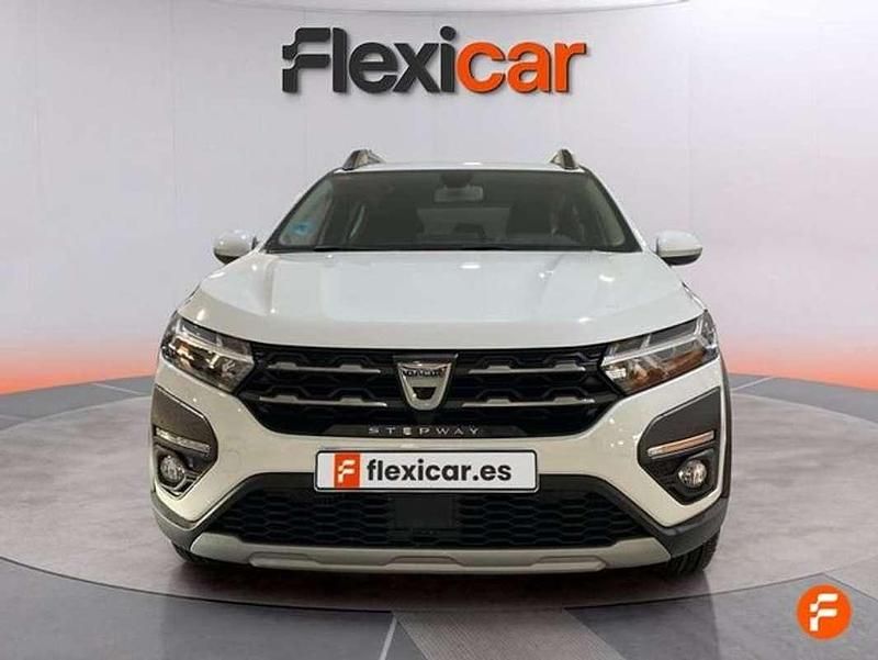 Usado Dacia Sandero Comfort 91 CV (66 kW) 2021 Blanco Utilitario