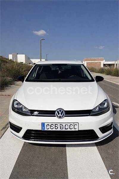 Usado VW Golf VII 110 CV (80 kW) 2015 Blanco Berlina