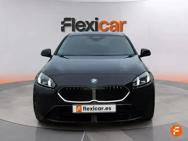Usado BMW 120 163 CV (119 kW) 2025 Negro Utilitario