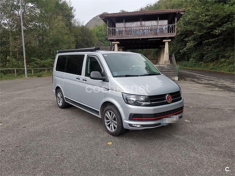 Gris / plata Usado 2017 VW Multivan Trendline Monovolumen | 32.000 € (Un poco caro) - Imagen 1/4