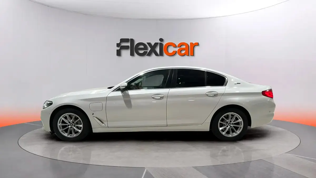 Usado BMW 530e iPerformance 252 CV (185 kW) 2018 Blanco Berlina