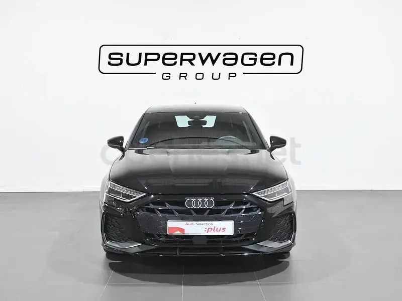 Usado Audi A3 S-Line 204 CV (150 kW) 2025 Negro Berlina