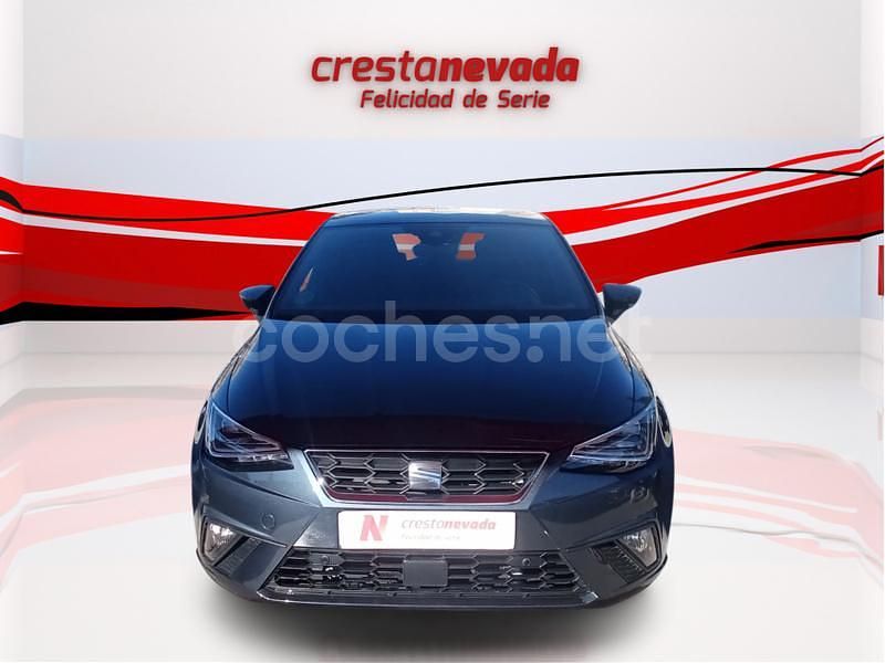 Usado Seat Ibiza FR 150 CV (110 kW) 2024 Gris / plata Berlina