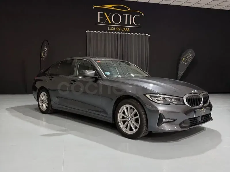 Usado BMW 320 Comfort Edition 184 CV (135 kW) 2021 Gris / plata Berlina