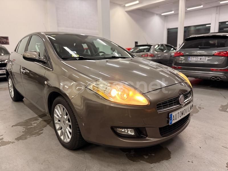 Usado Fiat Bravo Active 105 CV (77 kW) 2008 Beige Utilitario