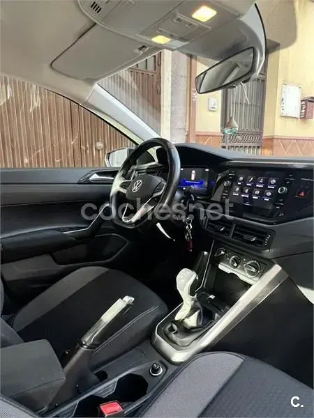 Usado VW Polo Life 95 CV (69 kW) 2022 Negro Utilitario