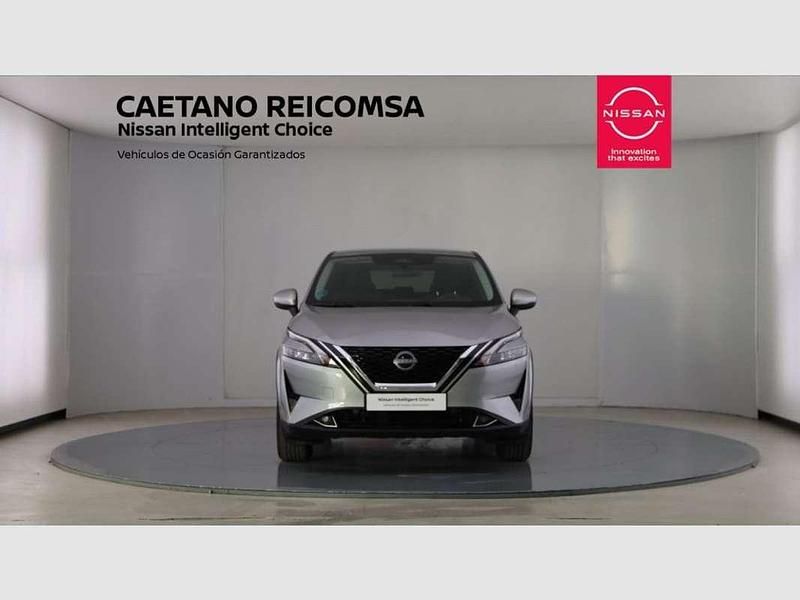Usado Nissan Qashqai Acenta 140 CV (102 kW) 2022 Plateado SUV