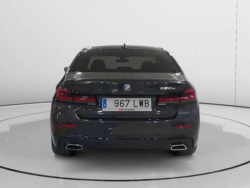 Occasion BMW 520 207 ch (152 kW) 2022 Gris Berline