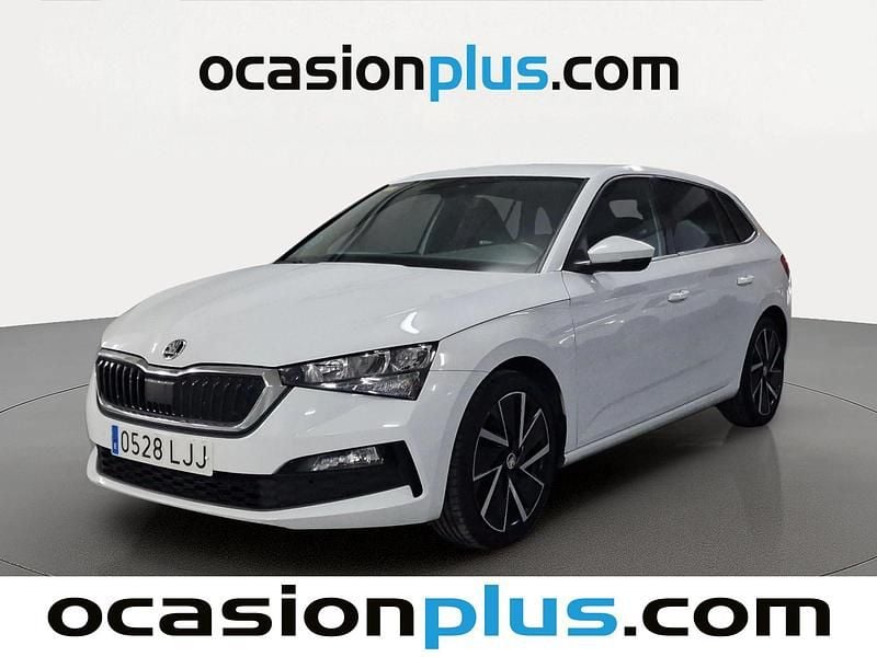 Usado Skoda Scala Sport 150 CV (110 kW) 2020 Utilitario