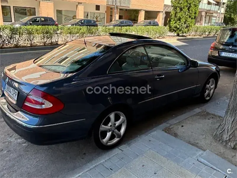 Usado Mercedes CLK320 Elegance 218 CV (160 kW) 2002 Azul Coupe