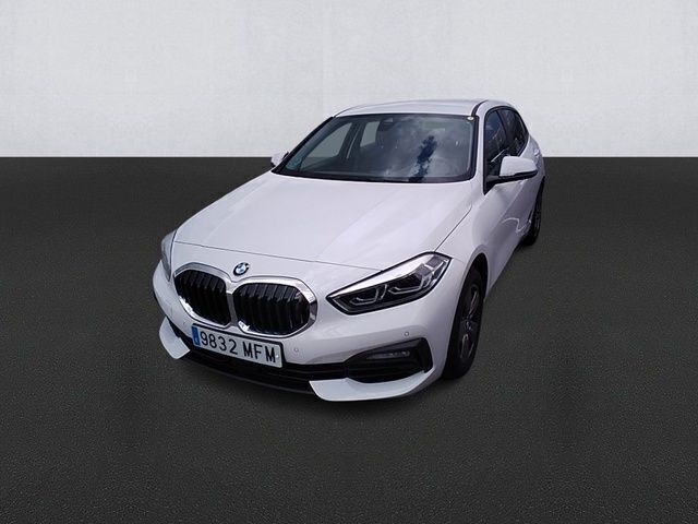 Blanco Usado 2023 BMW 116 Comfort Edition Utilitario | 23.800 € (Precio justo) - Imagen 1/4