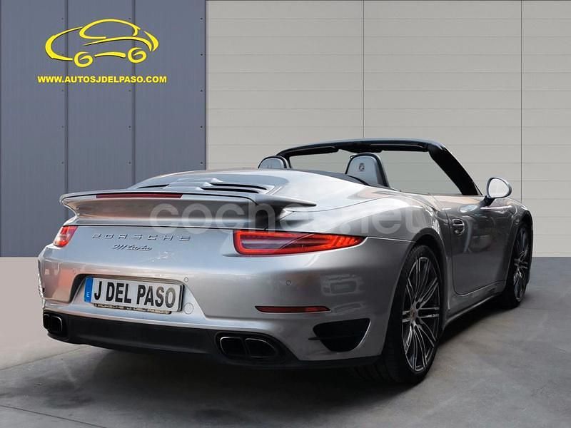 Usado Porsche 911 Turbo Cabriolet 520 CV (382 kW) 2013 Gris / plata Descapotable