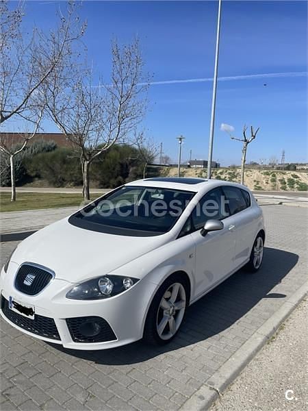 Usado Seat Leon FR 170 CV (125 kW) 2009 Blanco Utilitario