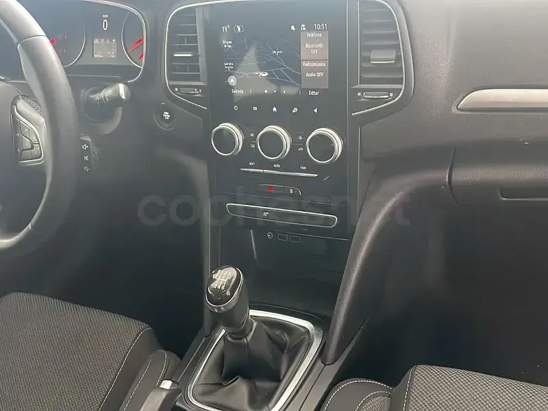 Usado Renault Mégane II Equilibre 115 CV (84 kW) 2022 Blanco Berlina