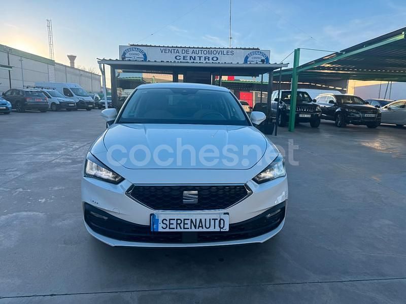 Usado Seat Leon Style 115 CV (84 kW) 2021 Blanco Berlina