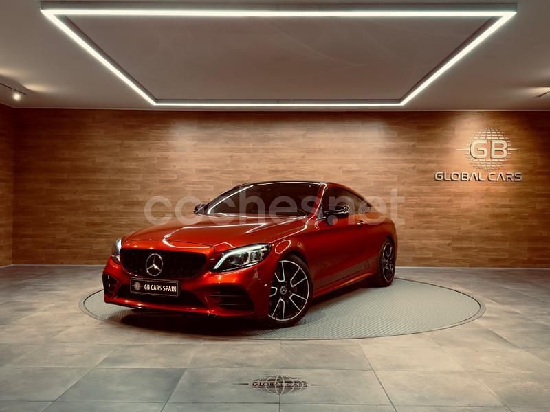 Rojo Usado 2023 Mercedes C220 Coupe | 45.990 € (Precio justo) - Imagen 1/4