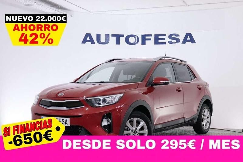 Usado Kia Stonic 84 CV (61 kW) 2018 Rojo SUV