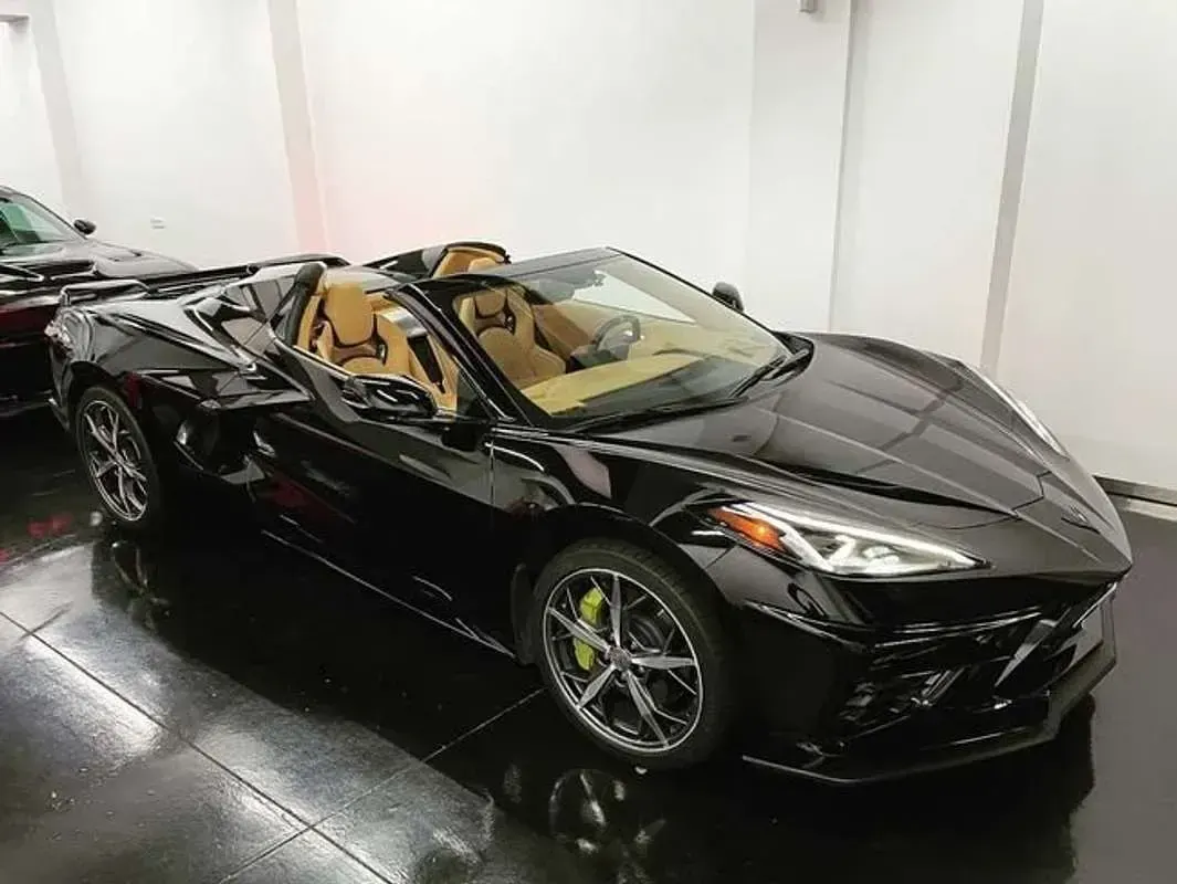 Usado Chevrolet Corvette 495 CV (364 kW) 2021 Negro Descapotable