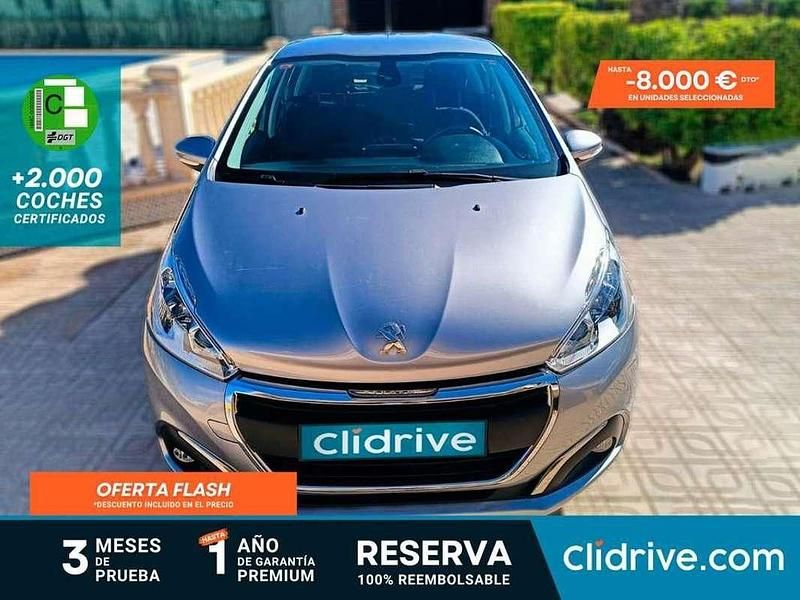 Gris Usado 2019 Peugeot 208 Signature Sky Utilitario | 6390 € (Super precio) - Imagen 1/3