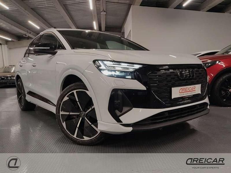 Eléctrico Usado 2024 Audi Q4 e-tron S-Line SUV | 52.190 € - Imagen 1/4