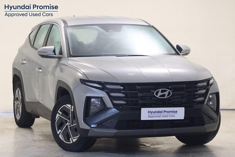Usado Hyundai Tucson 160 CV (117 kW) 2025 Gris claro SUV