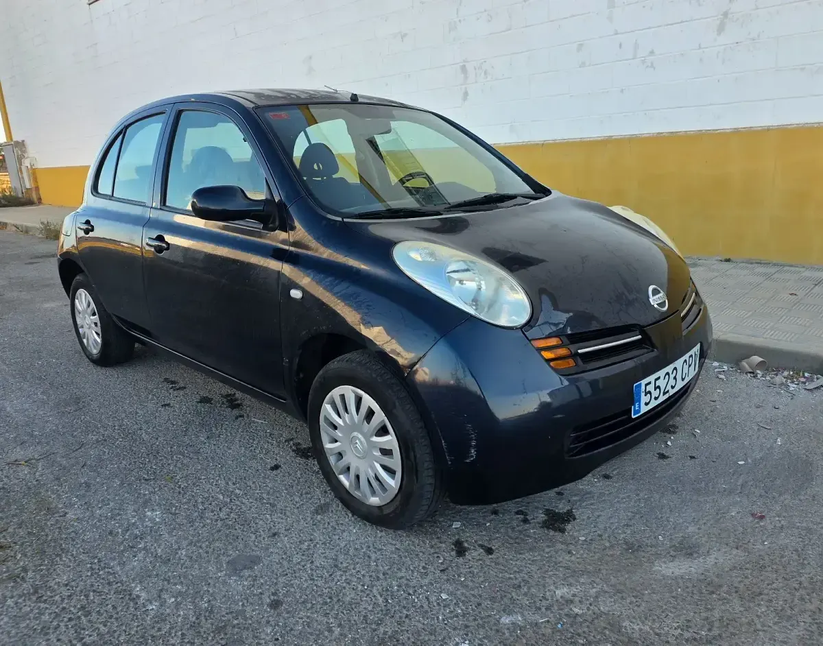 Usado Nissan Micra Visia 65 CV (47 kW) 2004 Utilitario