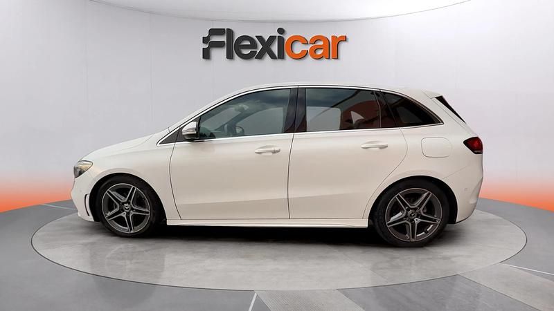 Usado Mercedes B200 150 CV (110 kW) 2020 Blanco Monovolumen