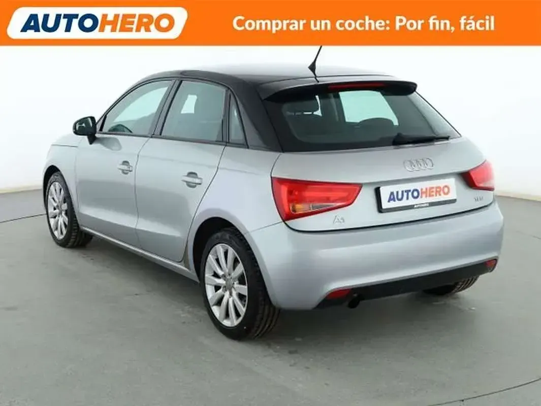 Usado Audi A1 Attraction 86 CV (63 kW) 2014 Gris Utilitario