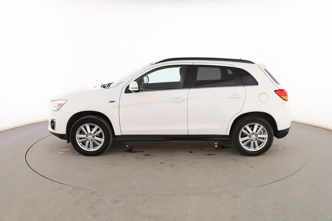 Usado Mitsubishi ASX Motion 117 CV (86 kW) 2014 Blanco SUV