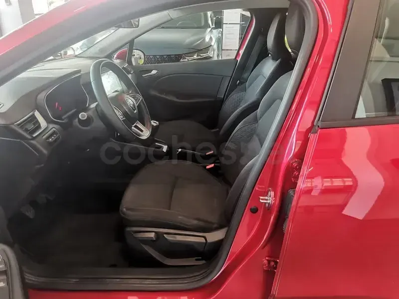 Usado Renault Clio IV Intens 85 CV (62 kW) 2019 Rojo Berlina