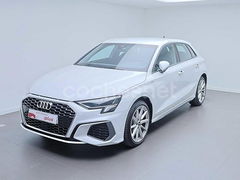Blanco Usado 2024 Audi A3 S-Line Berlina | 39.600 € (Precio justo) - Imagen 1/4