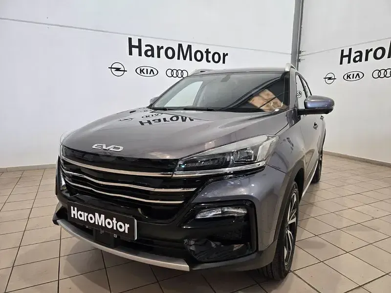 Usado EVO Evo 4 106 CV (77 kW) 2025 Gris / plata SUV