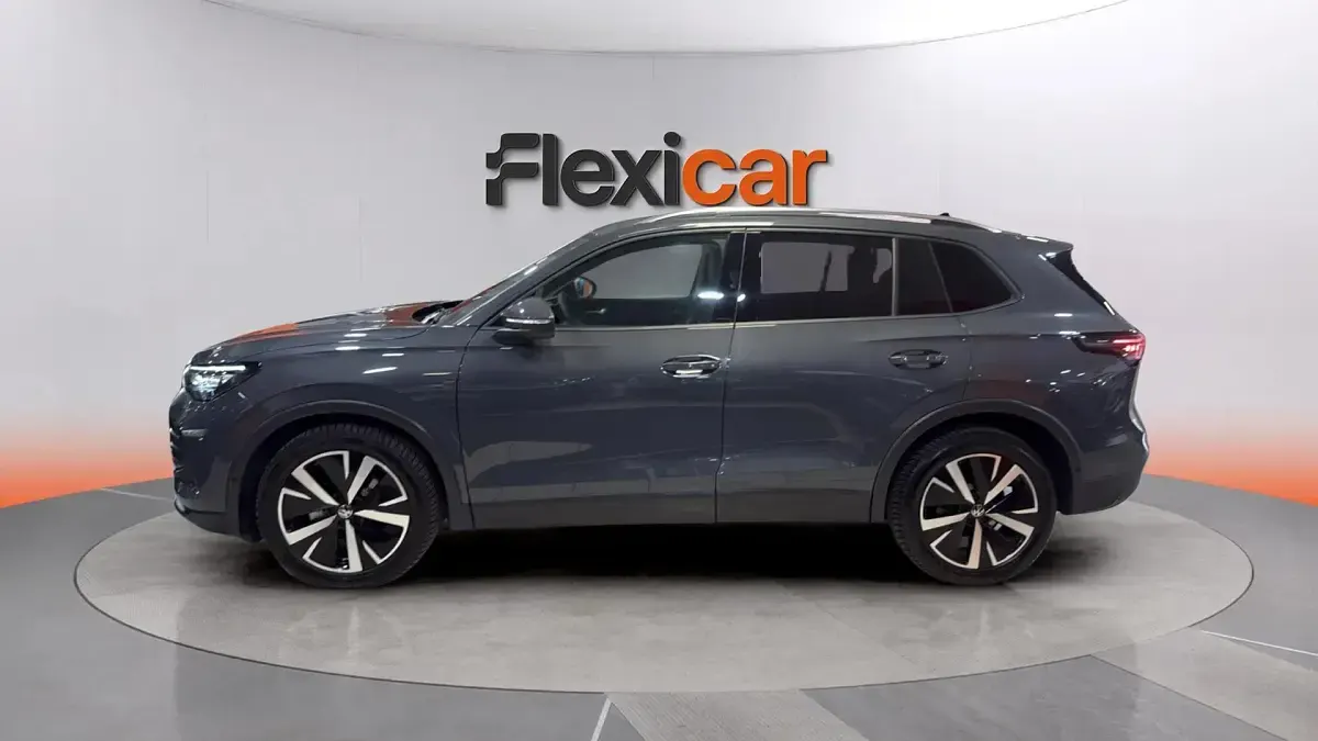 Usado VW Tiguan 150 CV (110 kW) 2024 Gris SUV