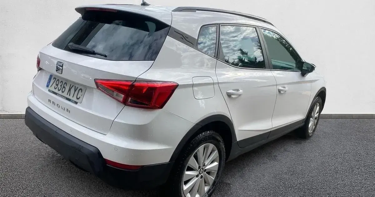Usado Seat Arona Ecomotive 95 CV (69 kW) 2019 SUV