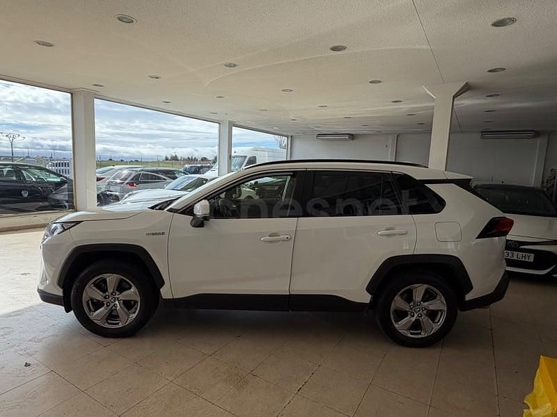 Usado Toyota RAV4 Hybrid Advance 218 CV (160 kW) 2019 Blanco SUV