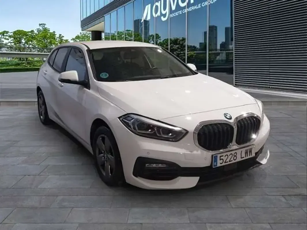 Usado BMW 116 Performance 116 CV (85 kW) 2022 Blanco Utilitario
