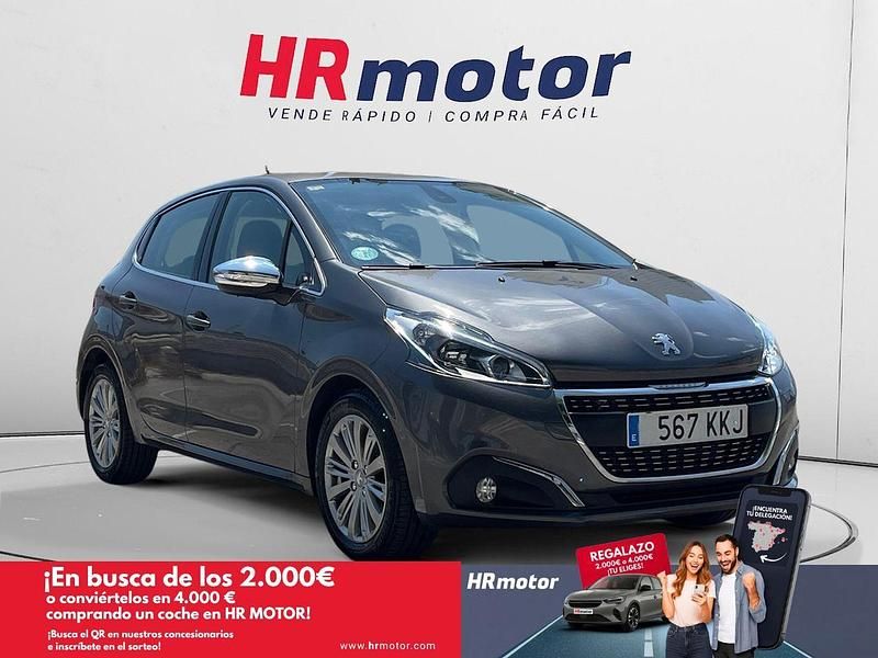 Gris Usado 2018 Peugeot 208 Allure Utilitario | 9110 € (Precio justo) - Imagen 1/4