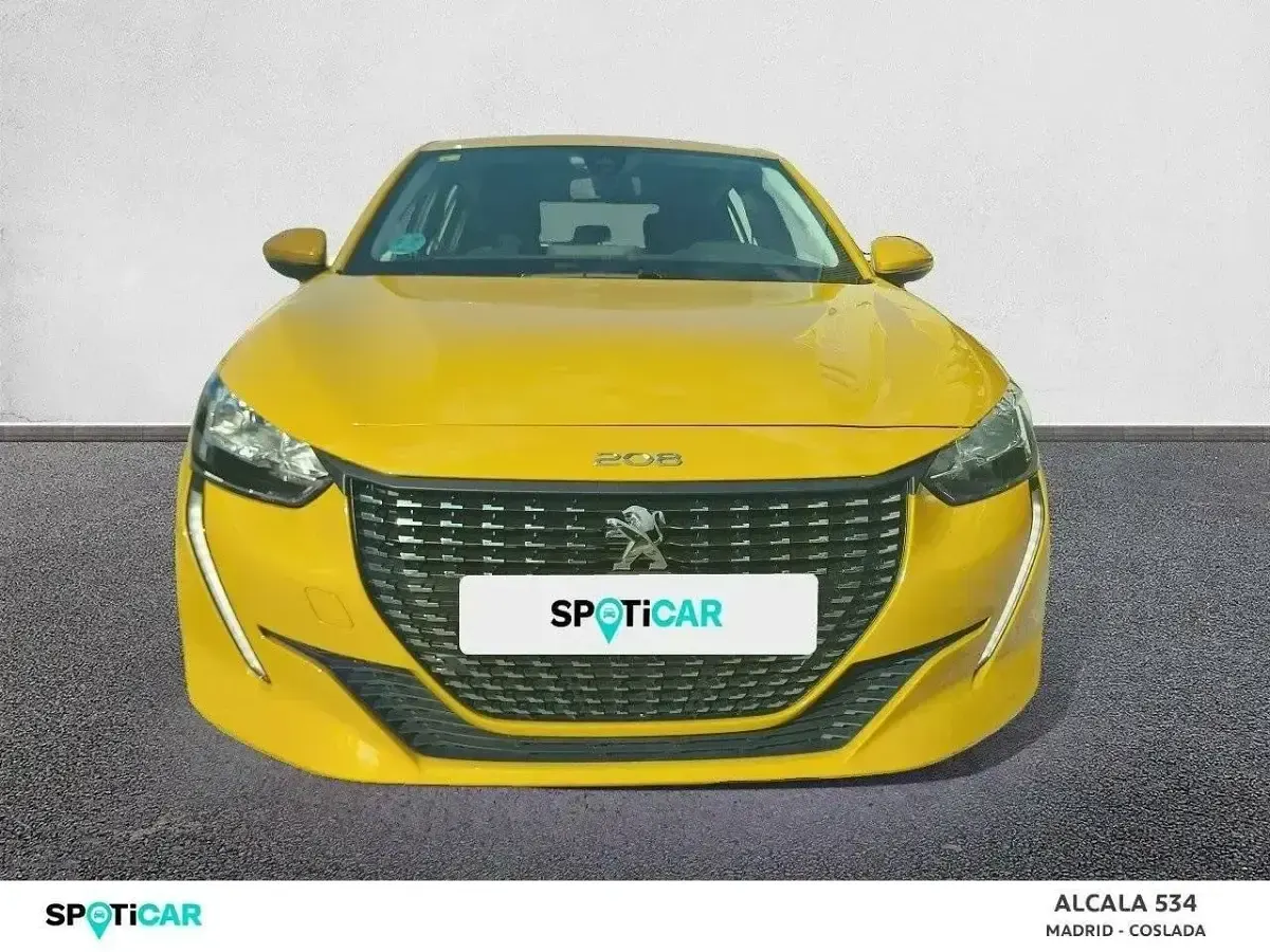 Usado Peugeot 208 Active 75 CV (55 kW) 2020 Amarillo Utilitario