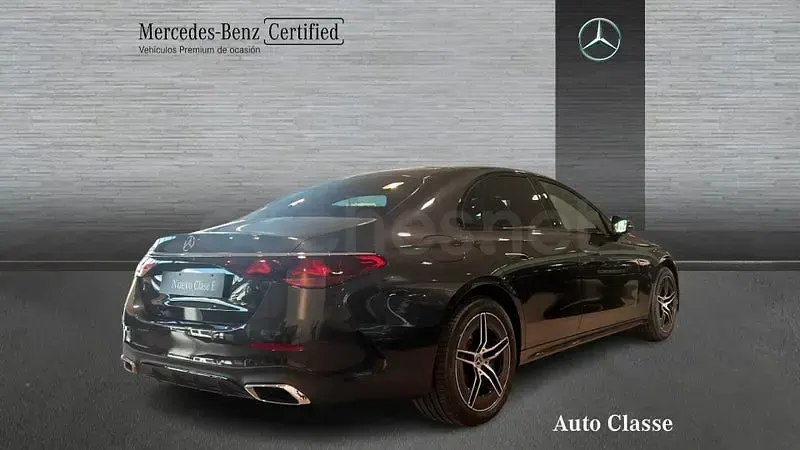 Nuevo Mercedes E220 197 CV (144 kW) 2026 Gris / plata Berlina