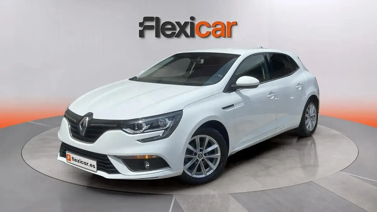 Usado Renault Mégane IV LIMITED 132 CV (97 kW) 2018 Blanco Berlina