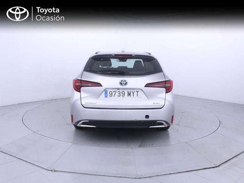 Usado Toyota Corolla Active 140 CV (102 kW) 2025 Gris Familiar