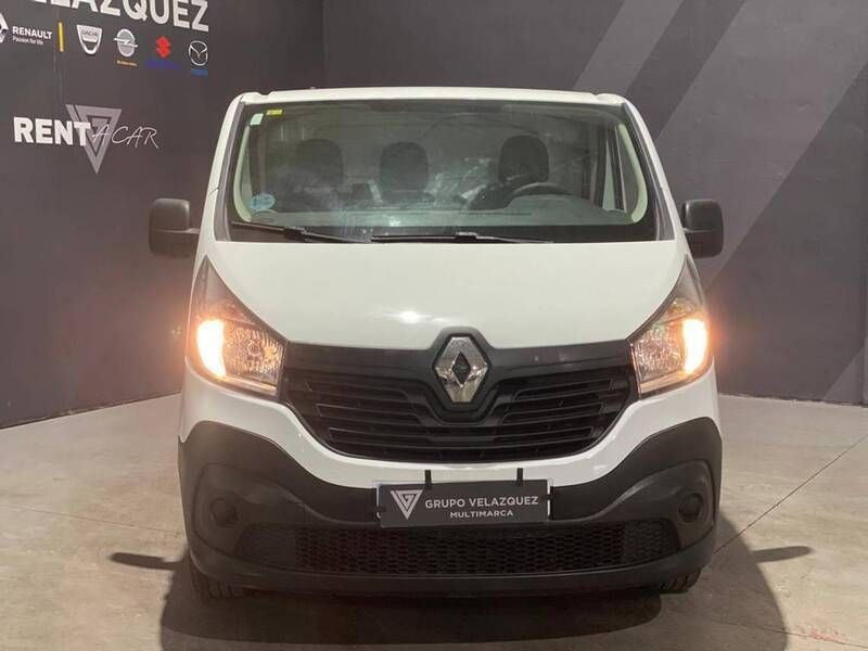 Usado Renault Trafic 120 CV (88 kW) 2020 Blanco Monovolumen