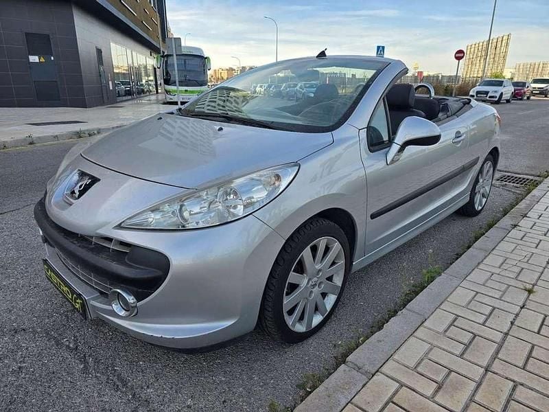 Usado Peugeot 207 CC 120 CV (88 kW) 2008 Gris / plata Descapotable