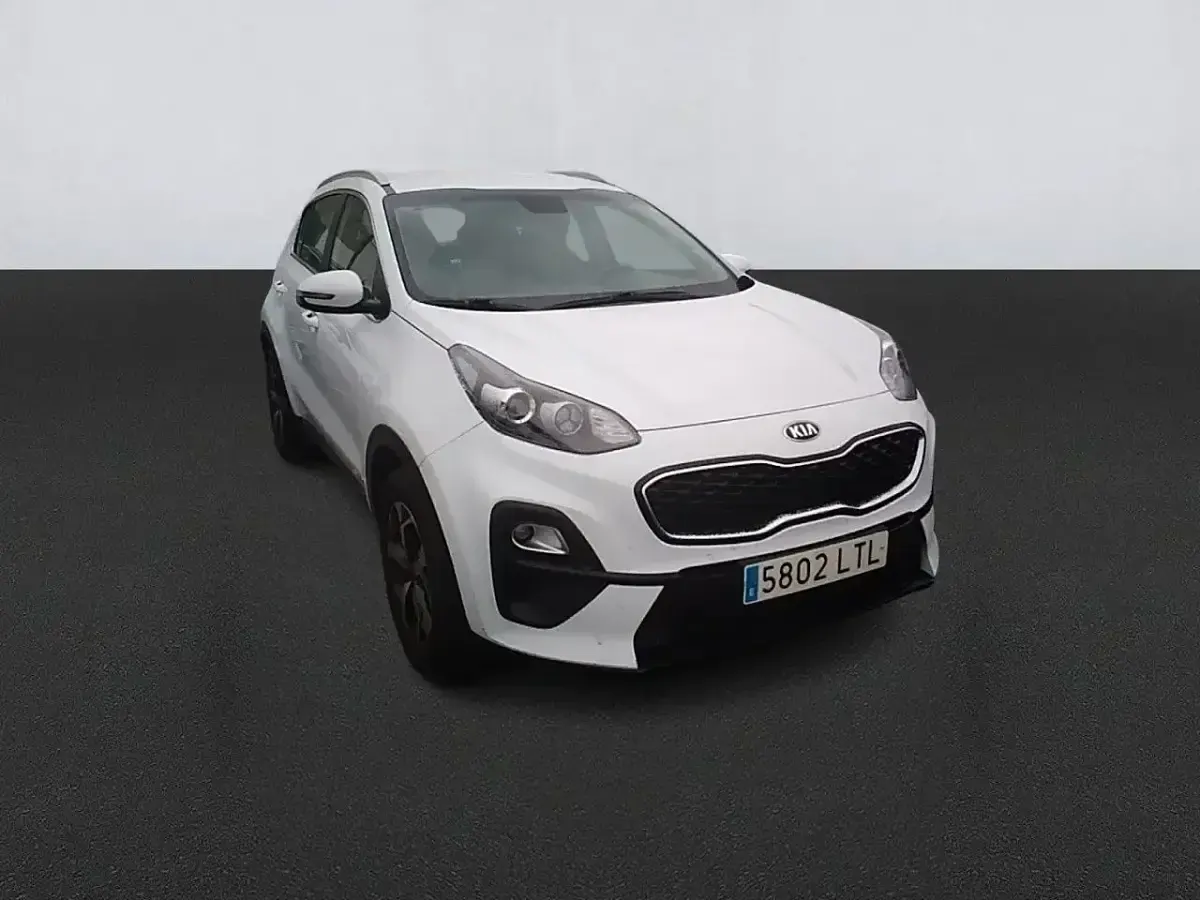 Usado Kia Sportage 136 CV (100 kW) 2021 Blanco SUV