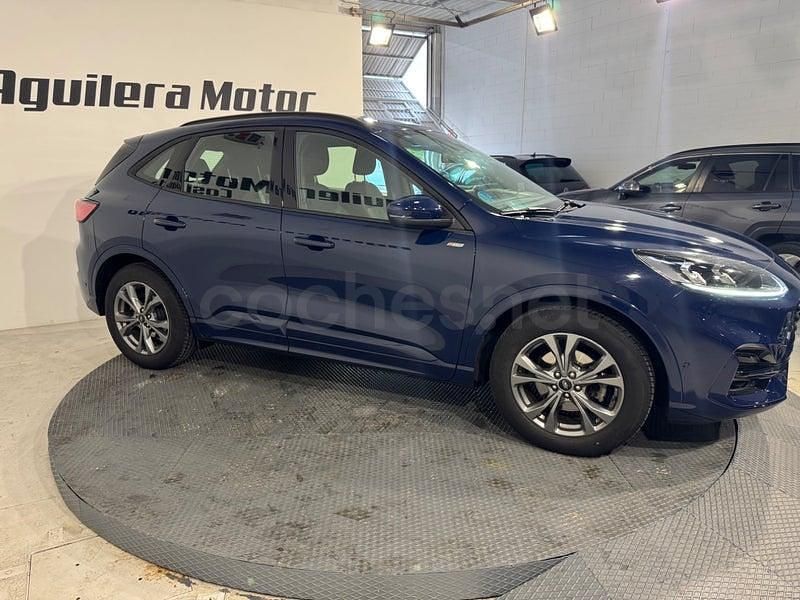 Usado Ford Kuga ST-Line 190 CV (139 kW) 2023 Azul SUV