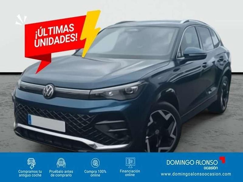 Usado VW Tiguan R-line 204 CV (150 kW) 2025 Azul SUV