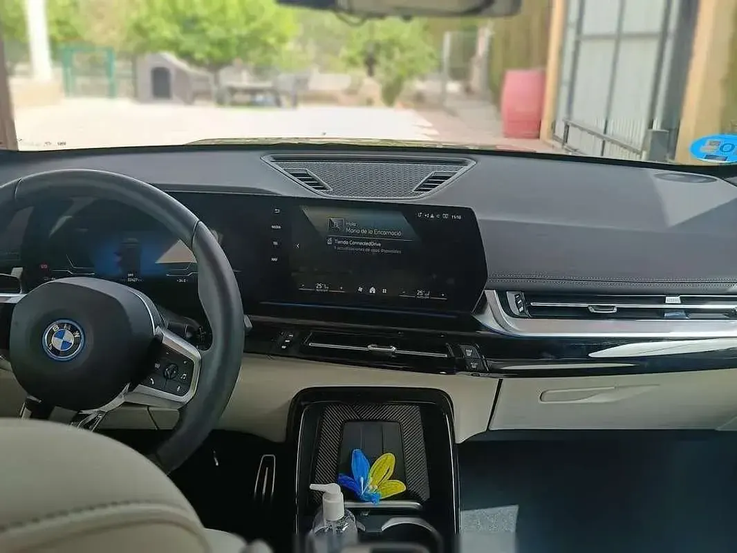 Usado BMW iX1 150 kW (204 CV) 2026 Negro SUV