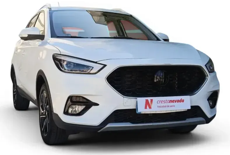 Usado MG ZS Luxury 106 CV (77 kW) 2023 Blanco SUV