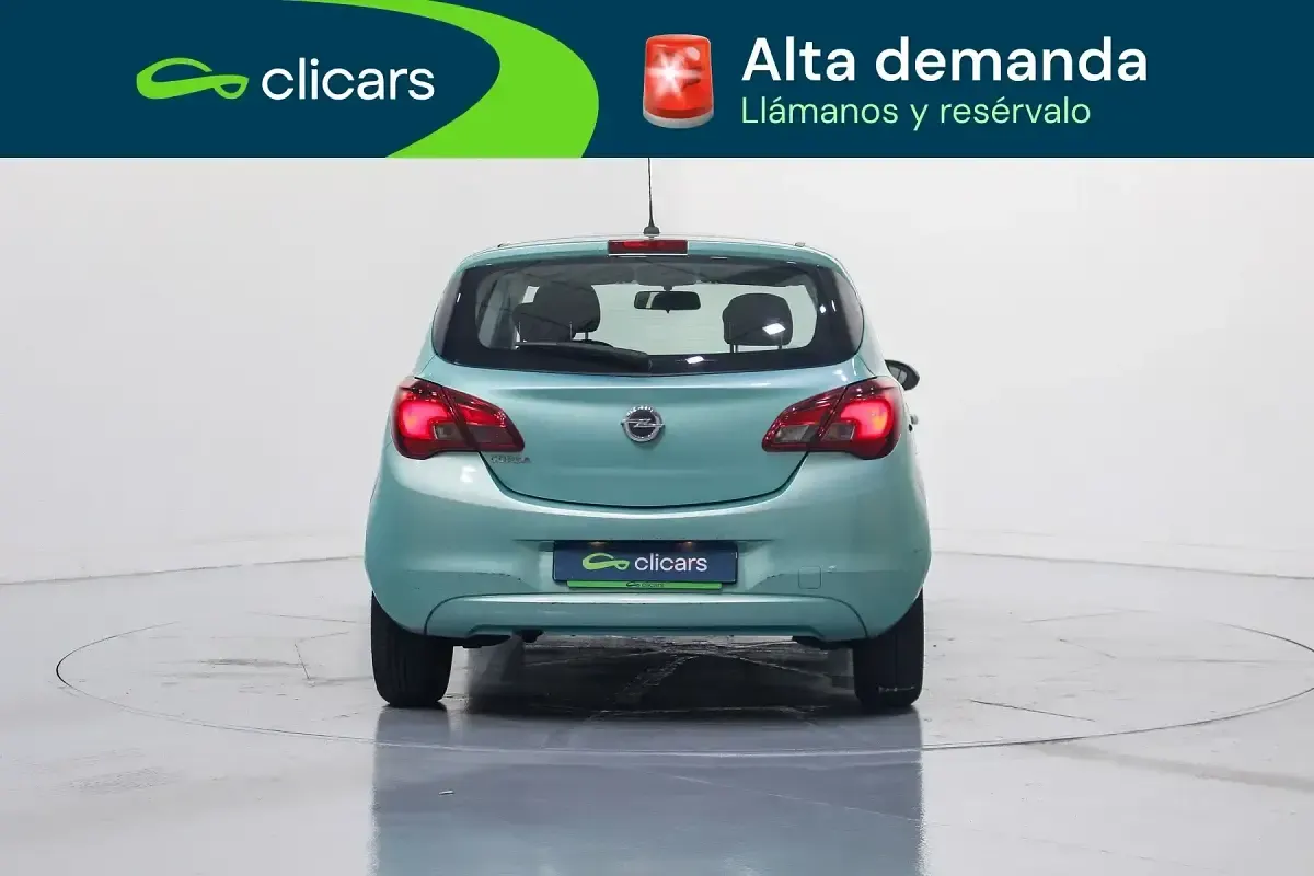 Usado Opel Corsa Selective 90 CV (66 kW) 2016 Azul Utilitario