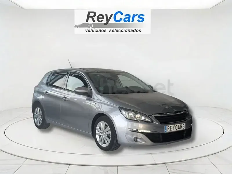 Usado Peugeot 308 Style 100 CV (73 kW) 2016 Gris / plata Berlina